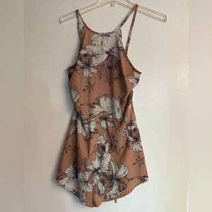 Womans  Floral Print Sleeveless Dress shorts outfit Tobi size M